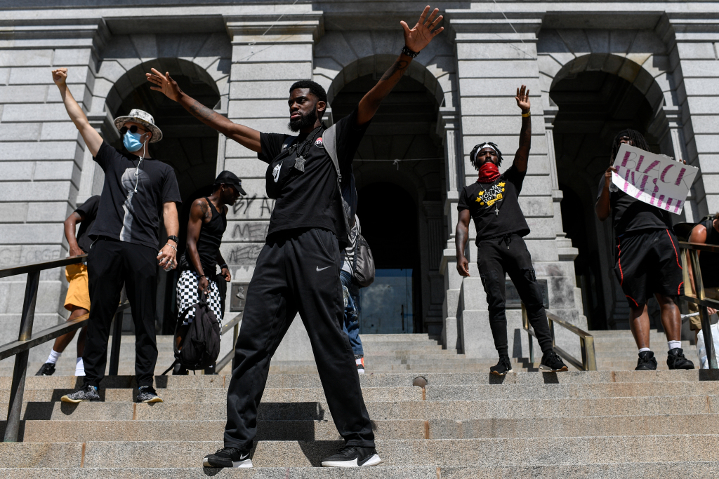 Black Lives Matter street mural to be painted in Denver near
Capitol protest site 1