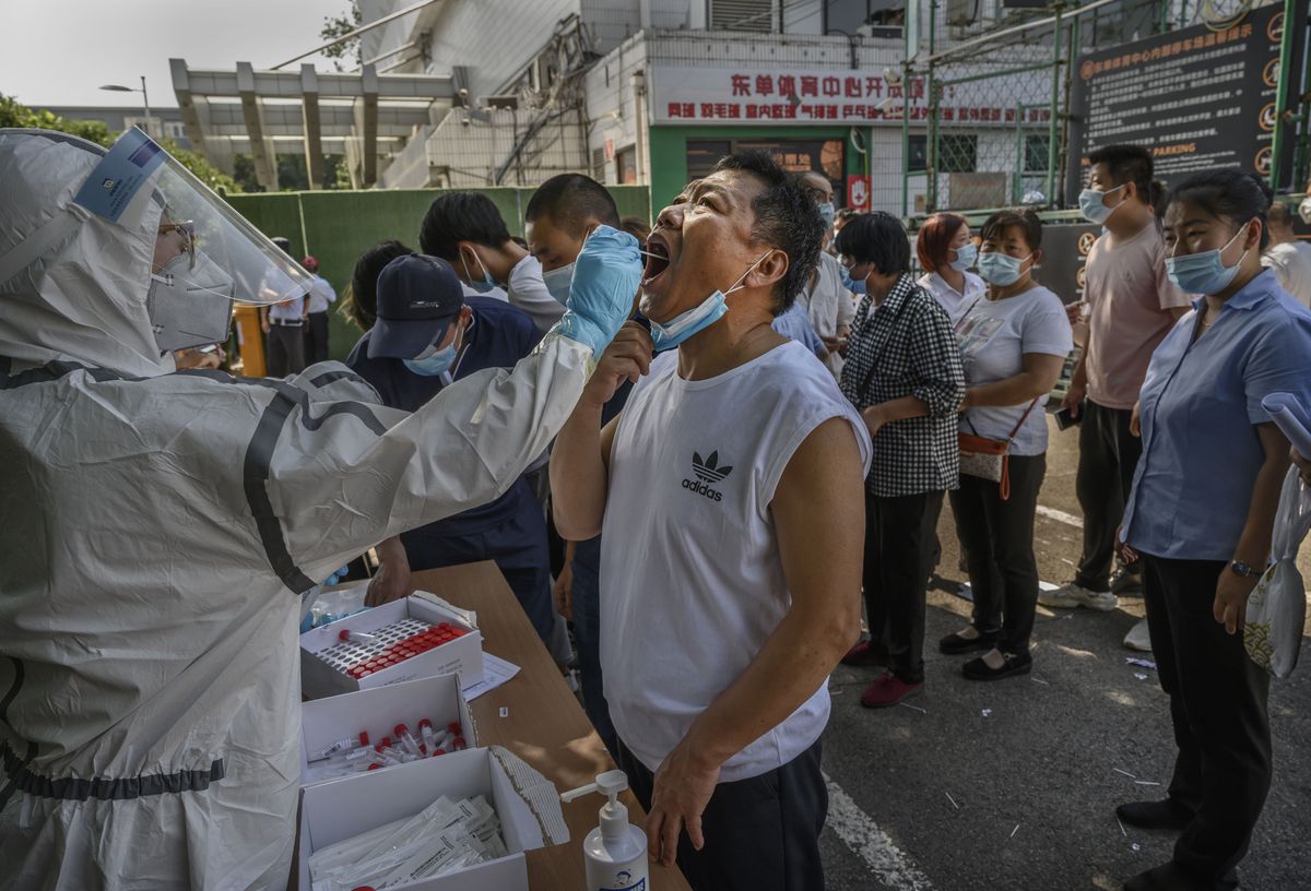 ’Extremely severe’ Beijing coronavirus outbreak triggers
emergency travel restrictions 1