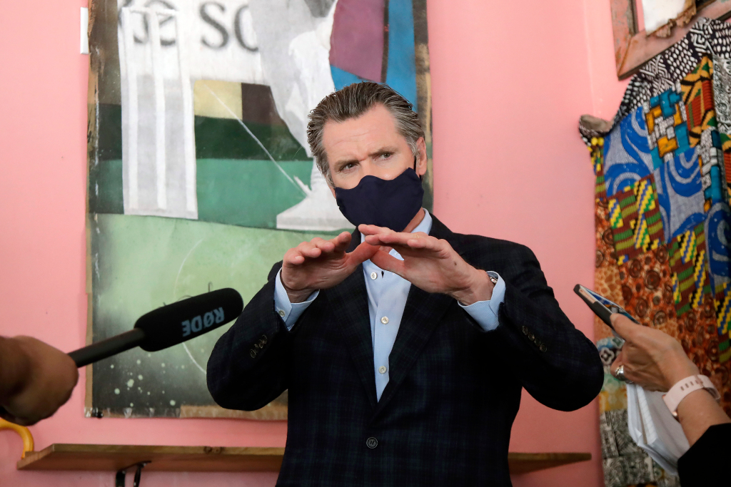 Newsom pleads for continued precautions, makes more
coronavirus data public 1