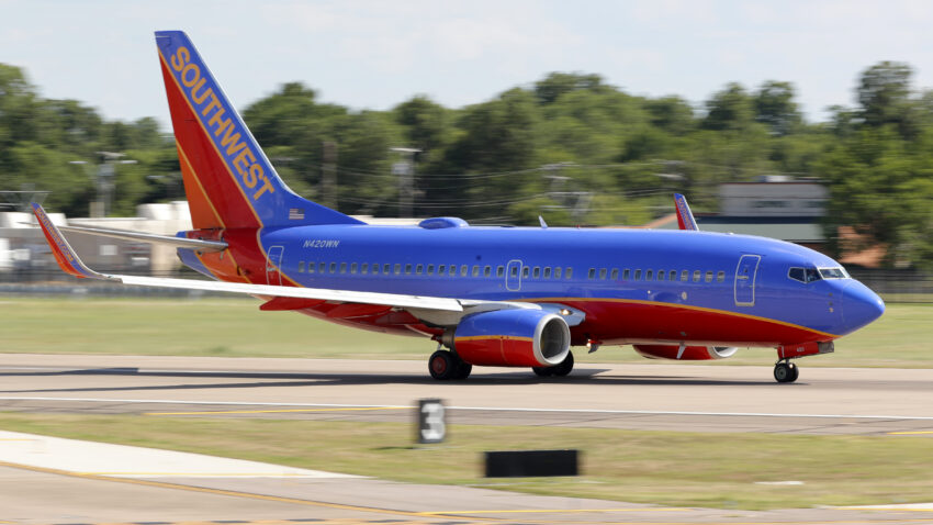 Some travelers heading to these 3 states could face
quarantine 1