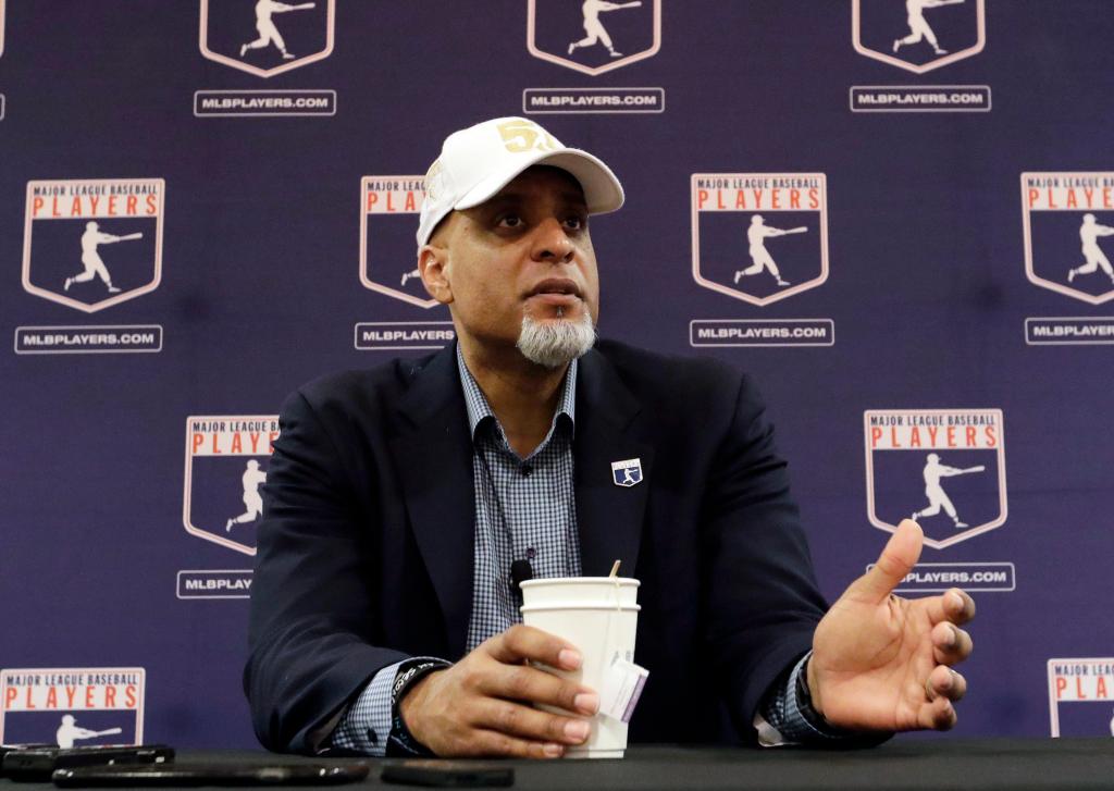Negotiations over MLB’s coronavirus-delayed season continue
to drag on 1