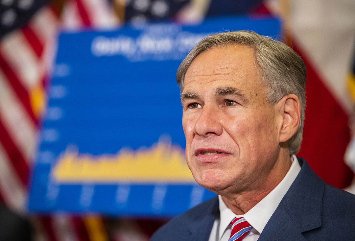 Texas pauses reopening as coronavirus infections,
hospitalizations continue to rise 1
