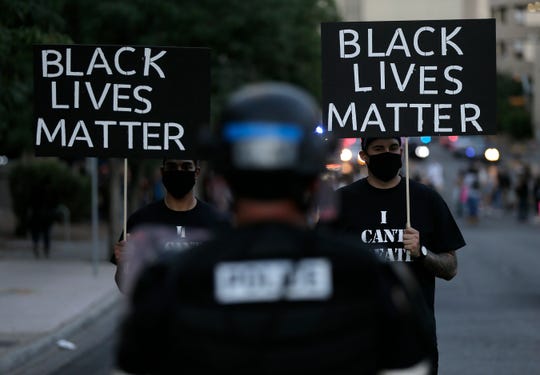 FBI arrests Texas man for racist video threat to kill 'at
least 200' Black Lives Matter protesters 1