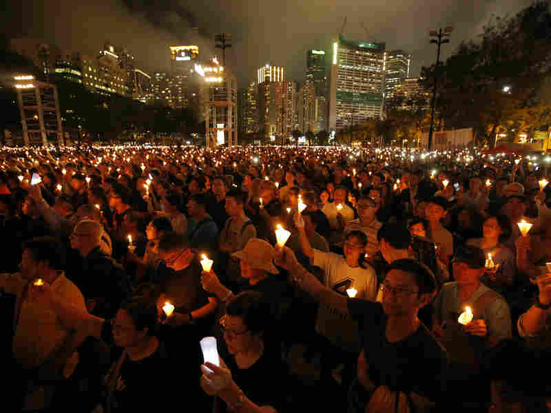 Hong Kong Police Block Tiananmen Square Vigil Due To
Coronavirus 1