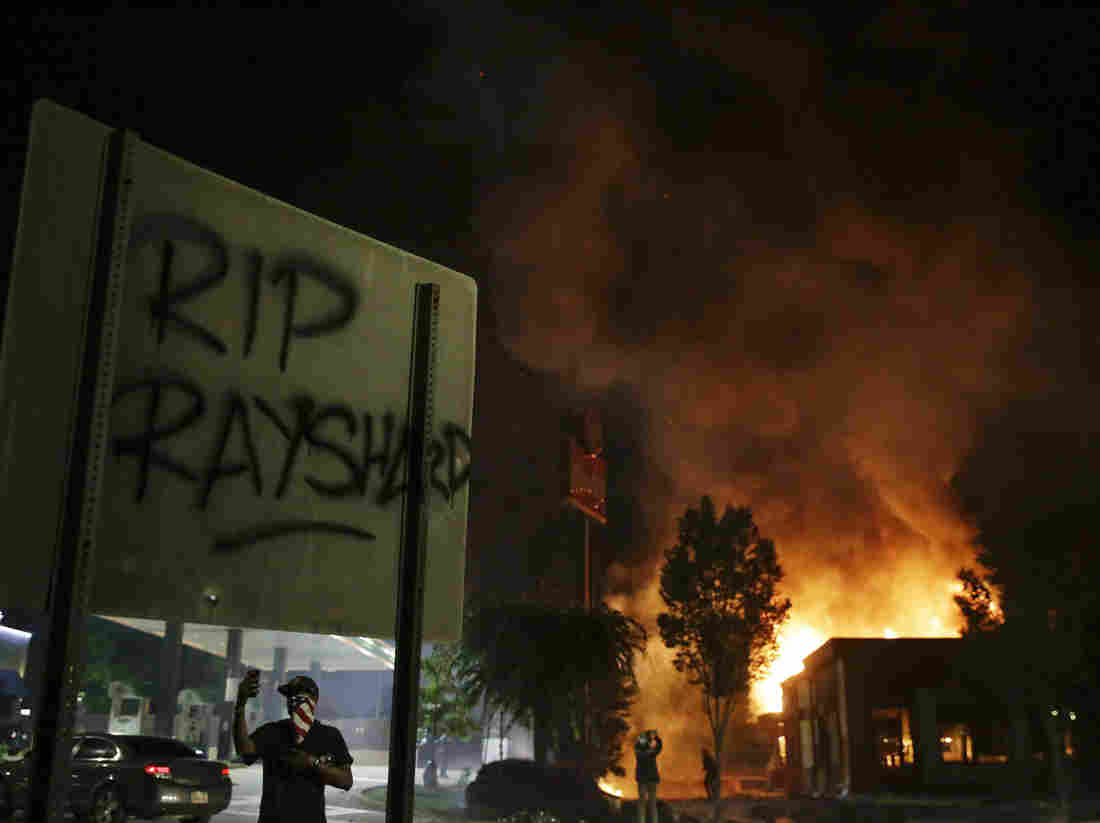 Anti-Racism Protests: Outcry After Shooting In Atlanta;
Clashes In Paris And London 1