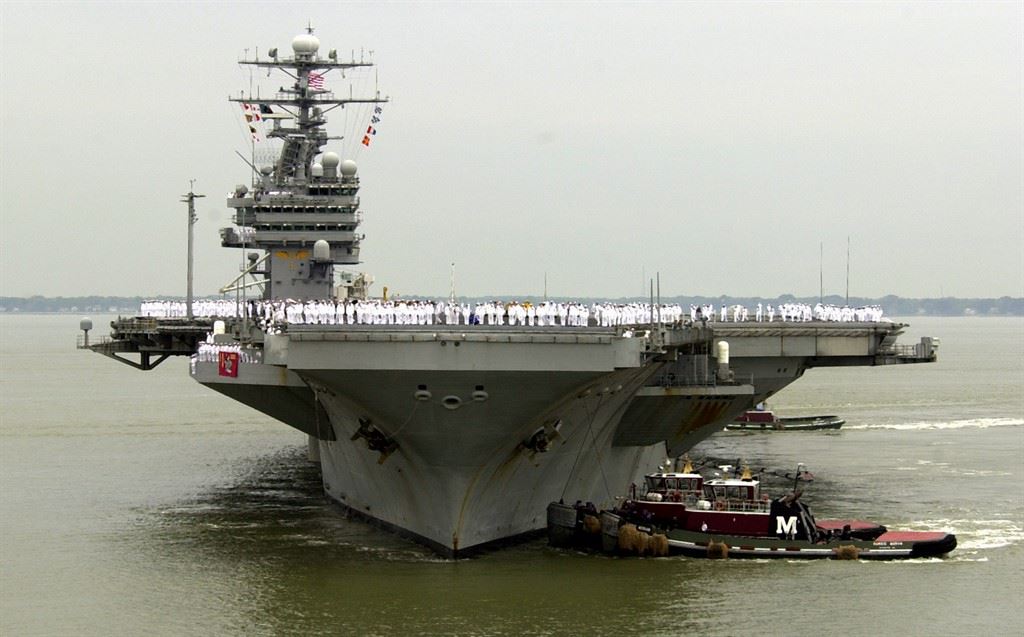 Navy Confirms Decision to Fire Carrier Captain Who Warned of
Coronavirus Outbreak 1
