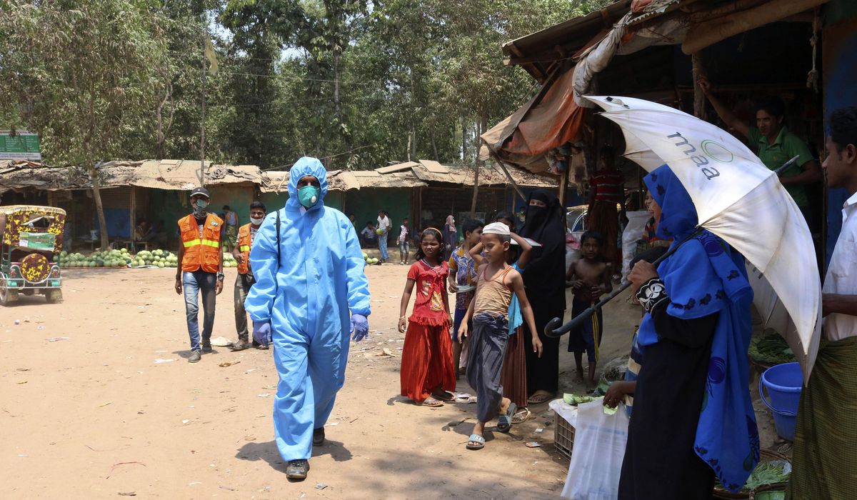 Bangladesh confirms 1st death of Rohingya from
coronavirus 1