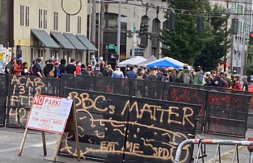 Seattle Protesters Establish "Autonomous Zone" After Police,
National Guard Pull Out 1
