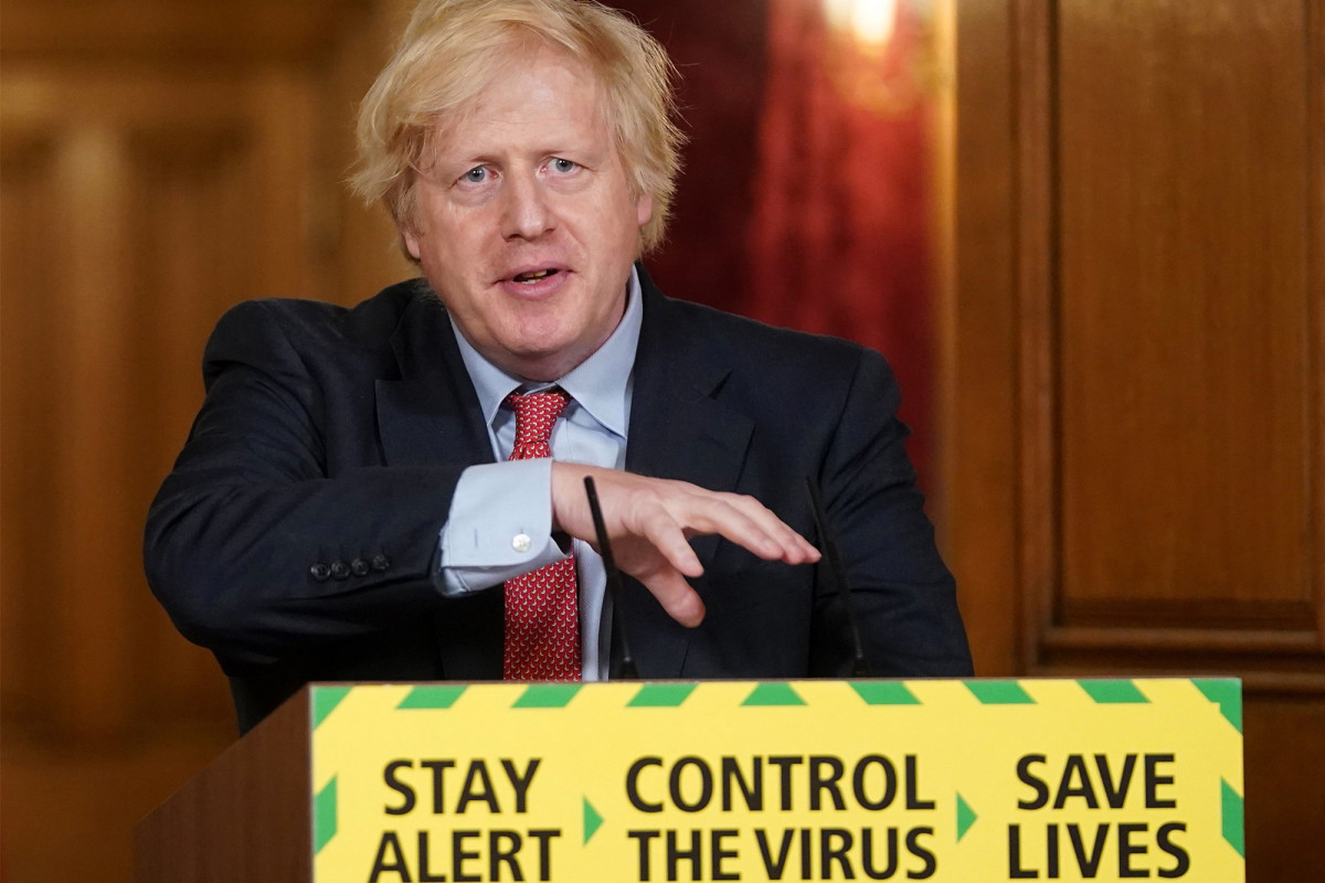 UK’s coronavirus ‘sex ban’ will end for some couples this
weekend 1