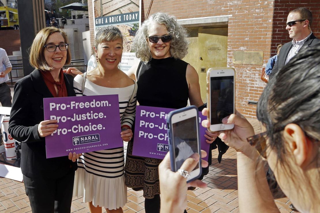 Oregon Emergency Bill Would Suspend Due Process Amid
COVID-19 Pandemic 1
