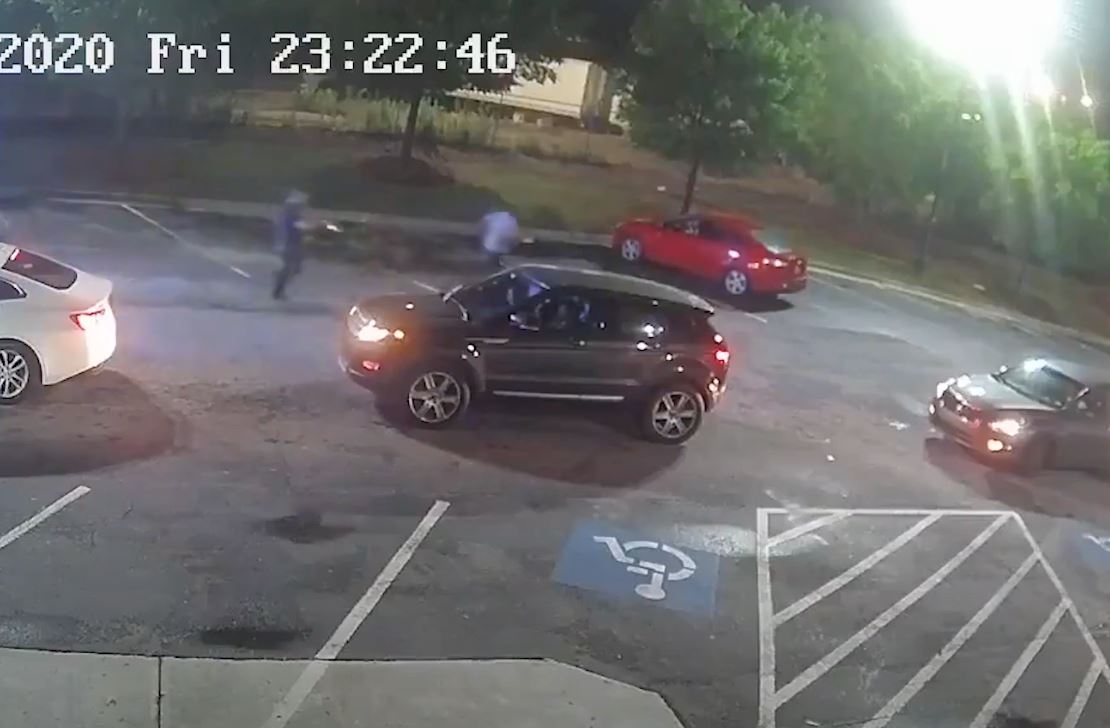Atlanta Protests Get Violent After Questionable Police
Shooting 1