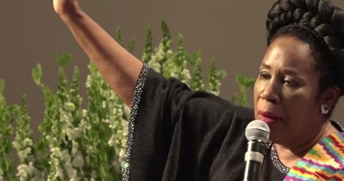 Congresswoman Sheila Jackson Lee speaks at George Floyd's
funeral 1
