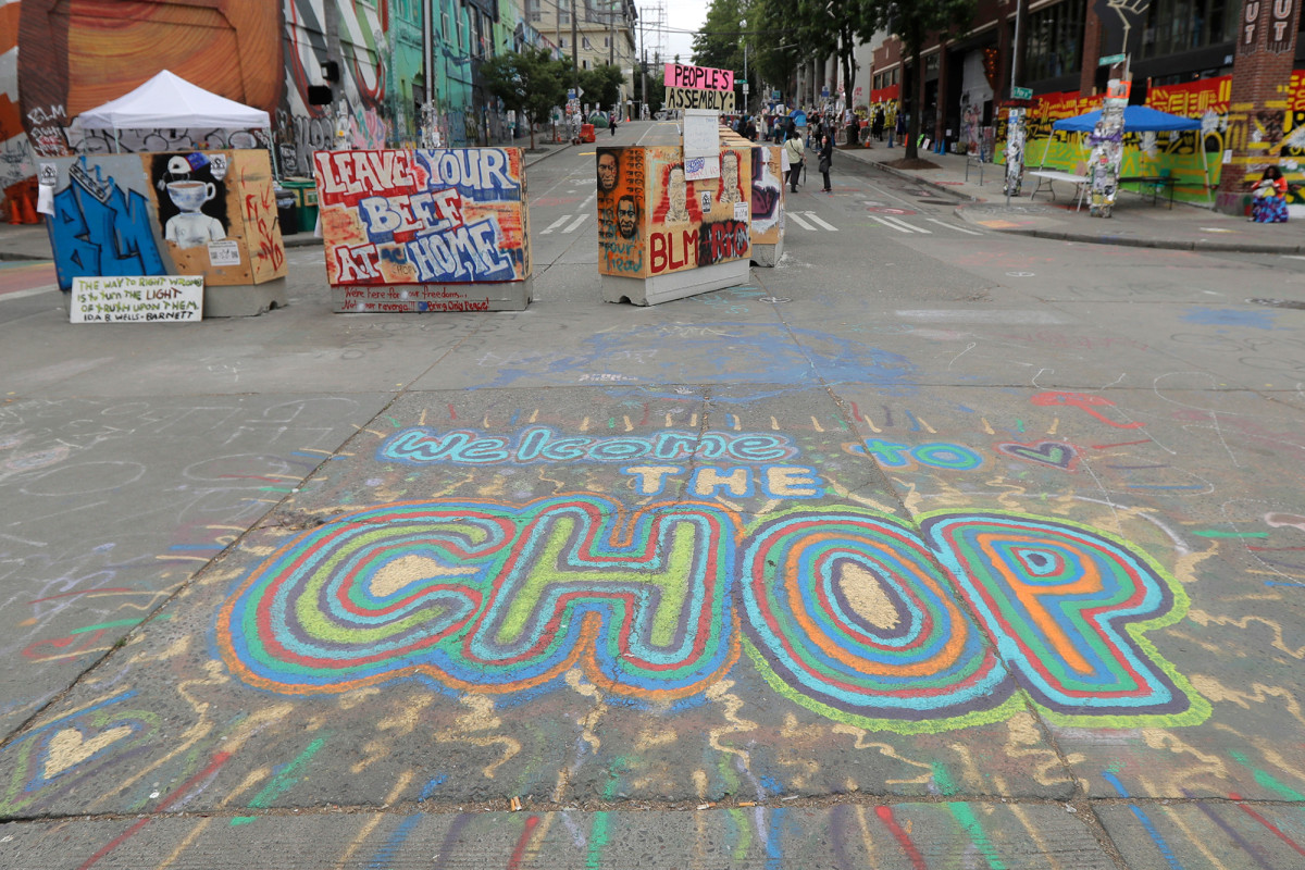 Trump slams Seattle over CHOP protest zone, rips Biden’s
gaffes 1