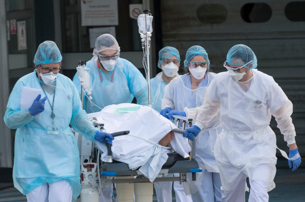 Studies find coronavirus death rate higher in cancer
patients 1