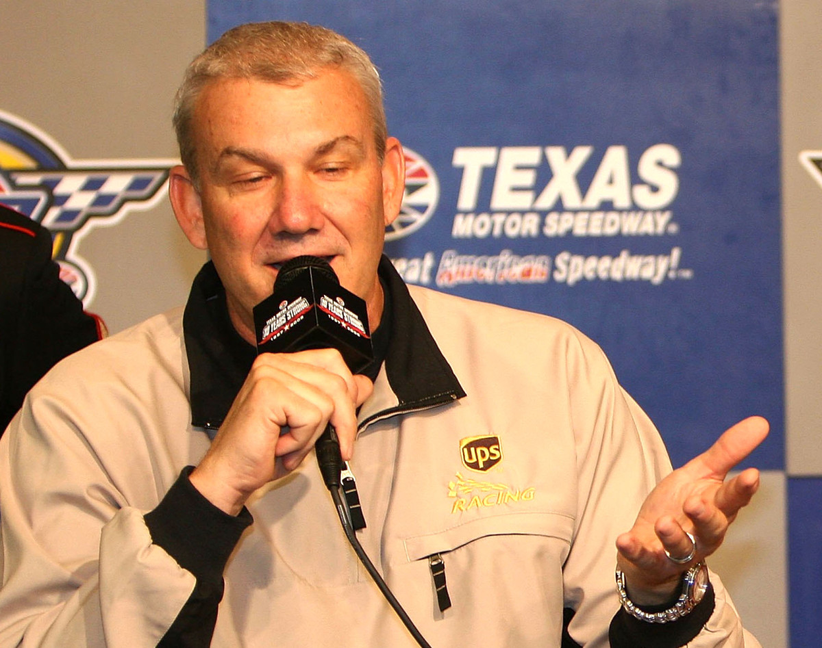 NASCAR Hall of Famer Dale Jarrett has the
coronavirus 1