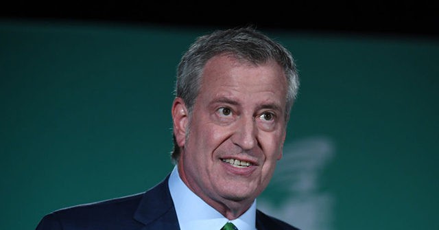 De Blasio Welds Parks Shut in Jewish Neighborhoods; Protects
Black Lives Matter Protests 1