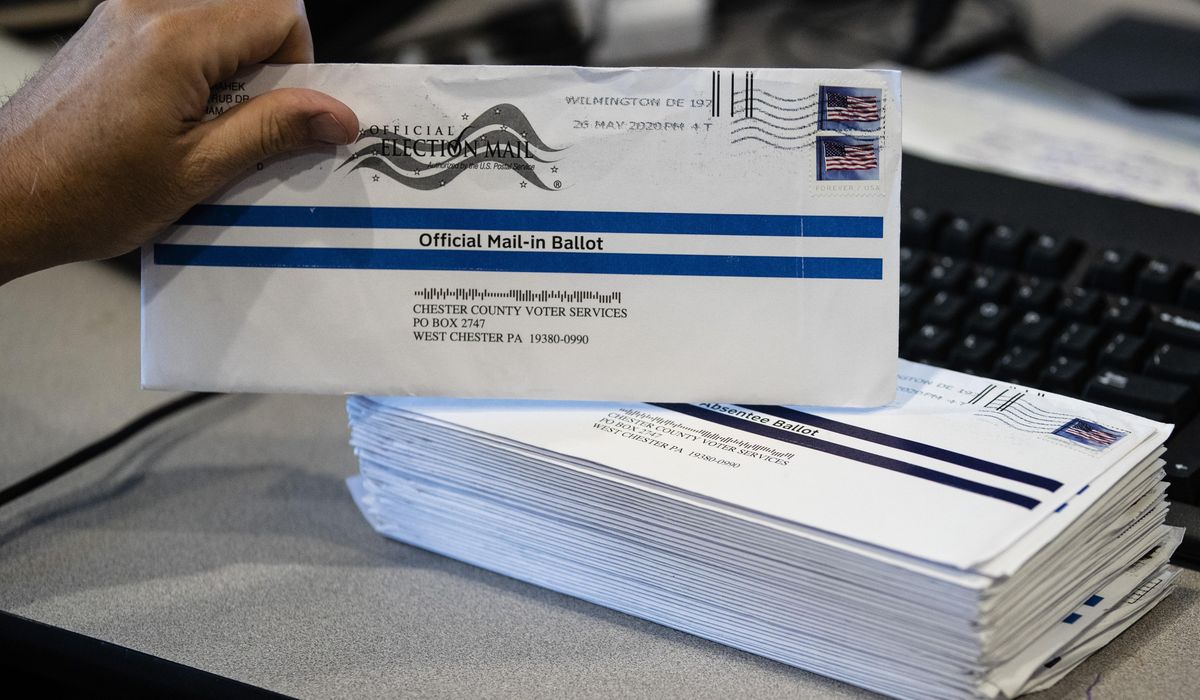 Primaries become test run for campaigning during
coronavirus 1