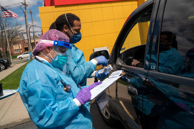 U.S. tops 2 million confirmed coronavirus cases 1