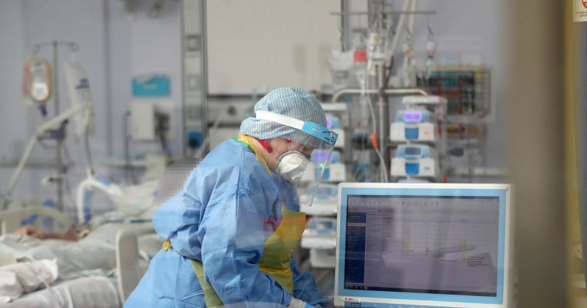 Study finds signs of "brain complications" in severe
COVID-19 cases 1