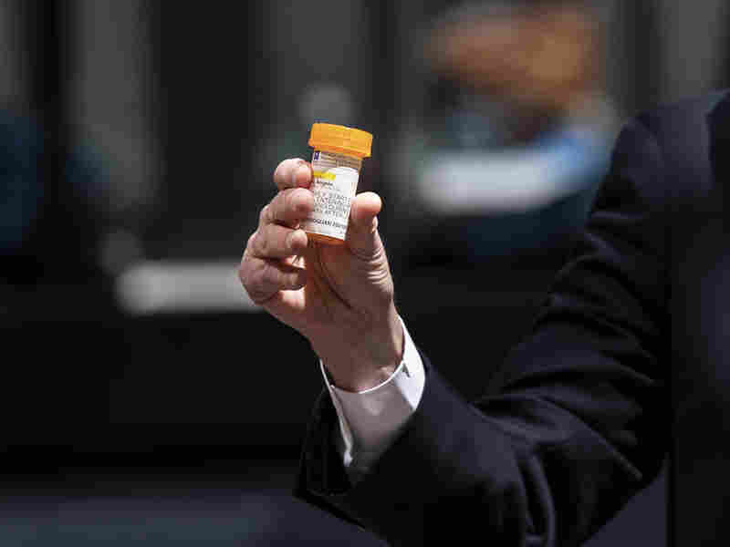 NIH Halts Hydroxychloroquine Study; Says 'Unlikely' To Help
COVID-19 Patients 1