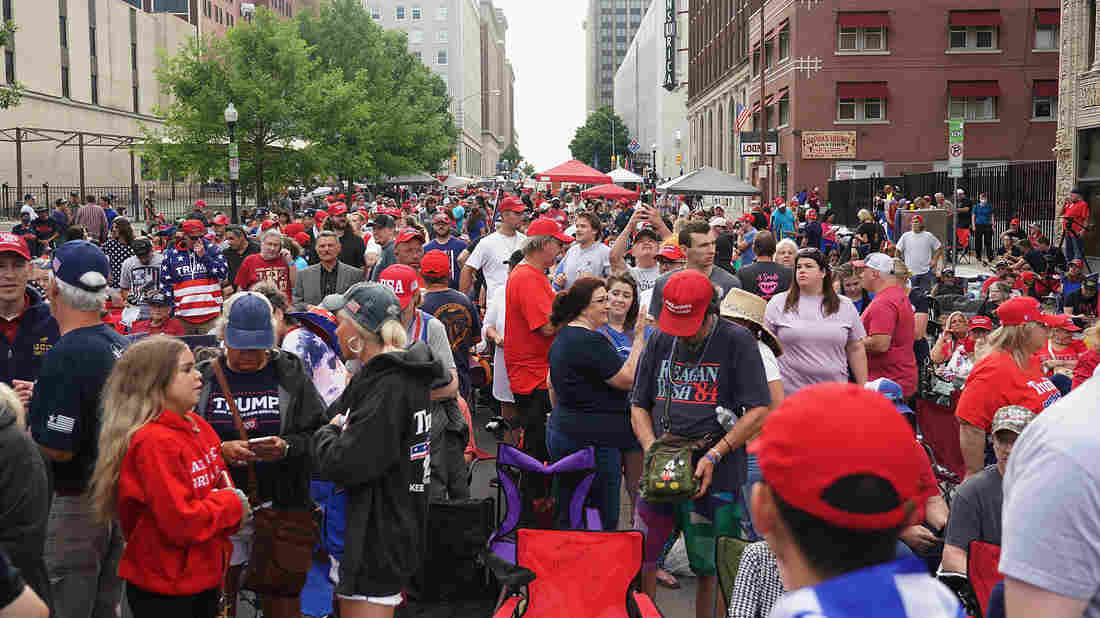6 Trump Staffers Test Positive For COVID-19 Ahead Of Tulsa
Rally 1
