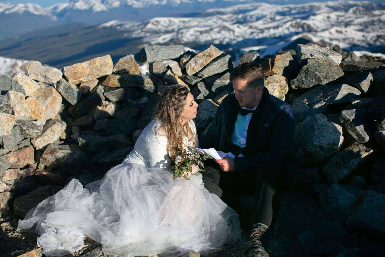 Denver couple gets married on top of a 14er after
coronavirus outbreak canceled their wedding 1