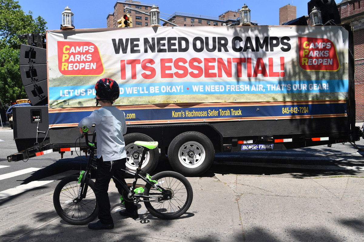 Jewish sleepaway camp owners sue Gov. Cuomo over coronavirus
ban 1