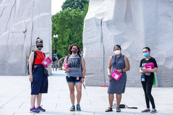 One Big Difference About George Floyd Protests: Many White
Faces 1