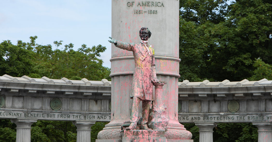 Protesters Topple Statue of Jefferson Davis on Richmond’s
Monument Avenue 1