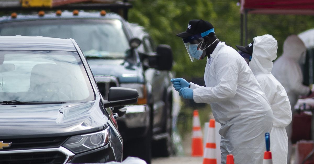City officials urge protesters to get tested for
COVID-19 1