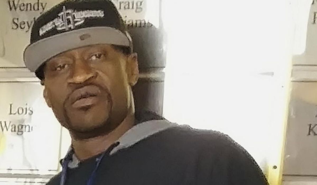 George Floyd 2004 arrest by Gerald Goines, Houston police
officer, under review 1