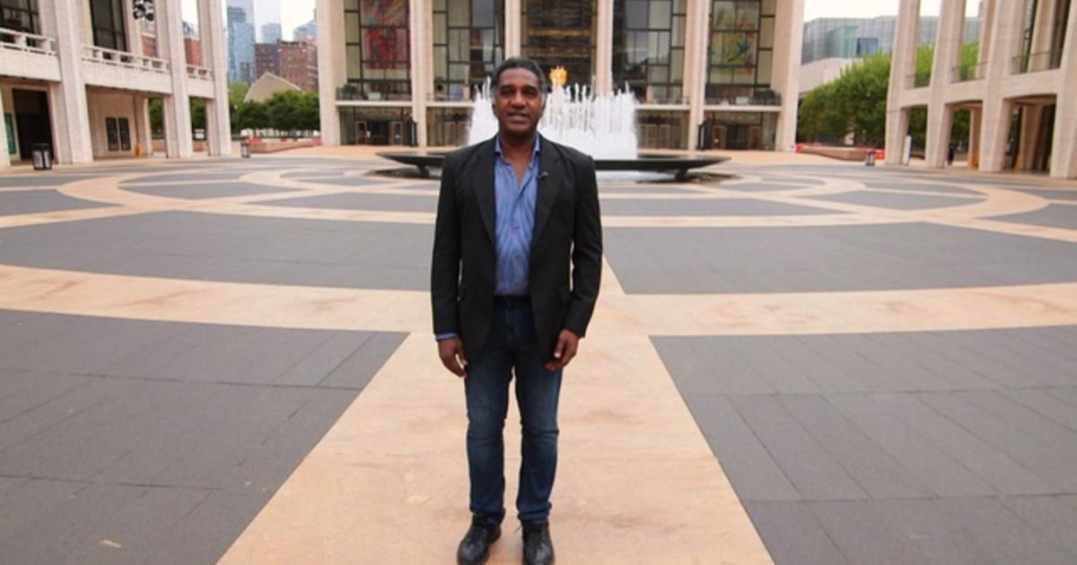 Broadway star Norm Lewis performs in an empty Lincoln Center
plaza, closed due to coronavirus 1