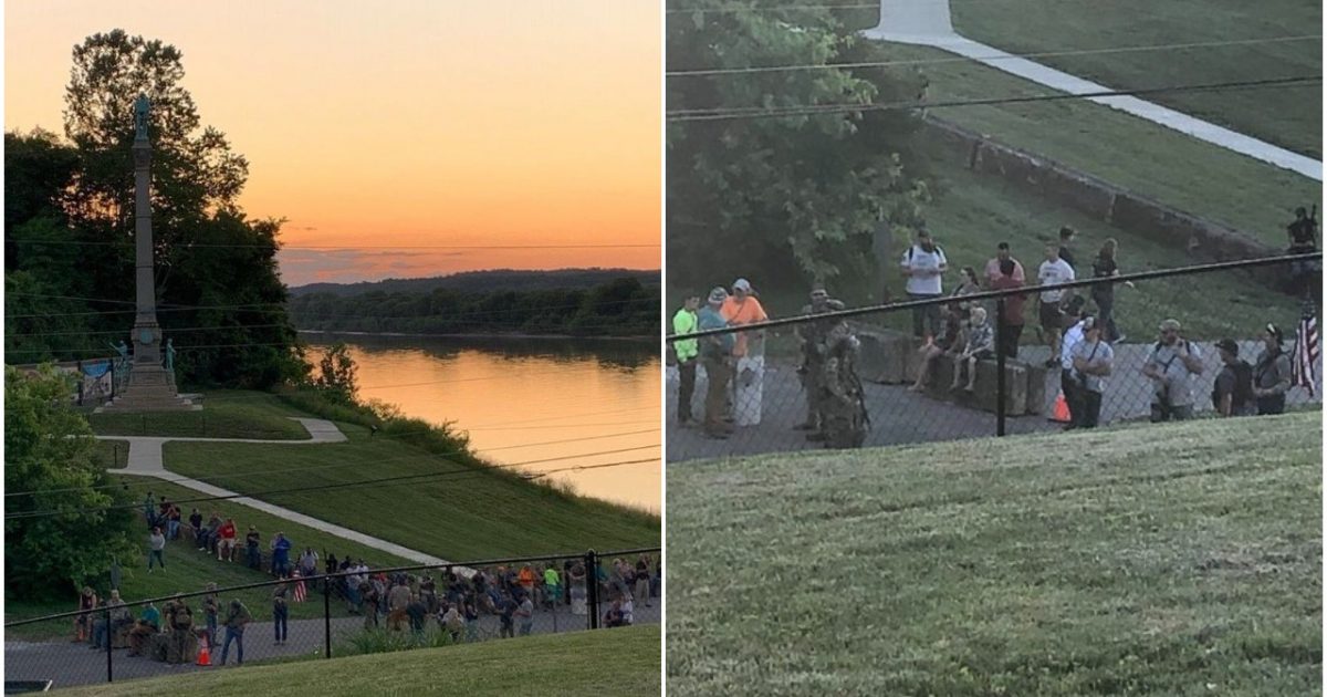 Armed Patriots in Kentucky Declare ‘This is Our Battle Line’
as They Defend Confederate Statue From Mob 1