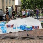 Police Arrest Black Lives Matter Protester for Murder after
Louisville Shooting 19