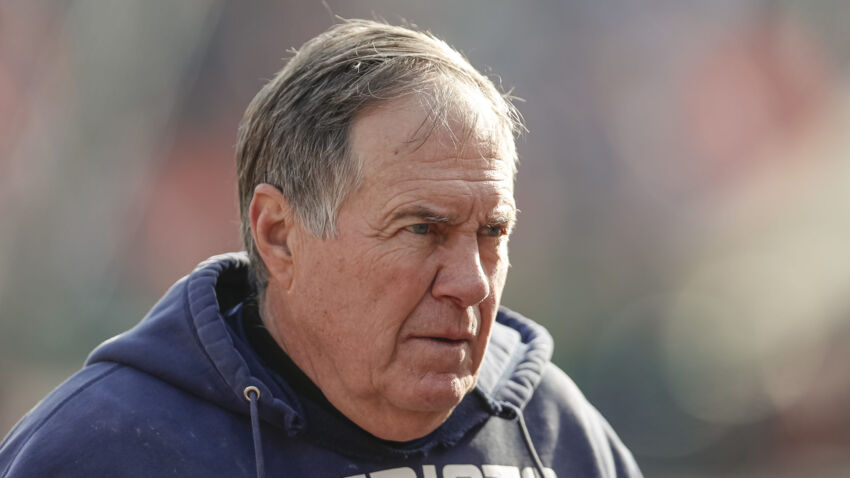 Patriots add Tyler Hughes to coaching staff 1