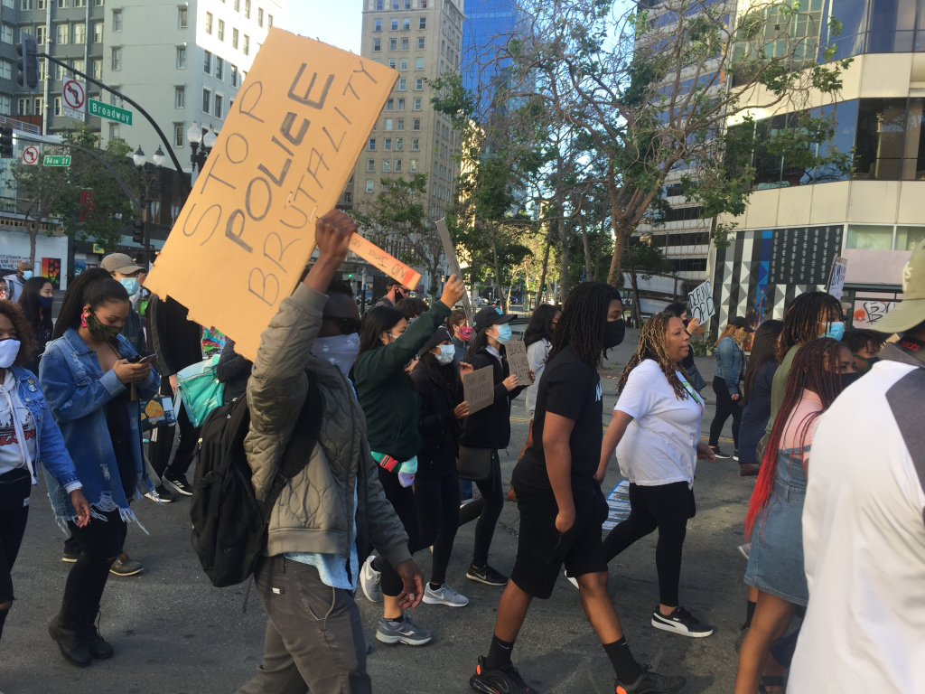 Oakland: Peaceful George Floyd protests continue Friday with
marches, speeches 1