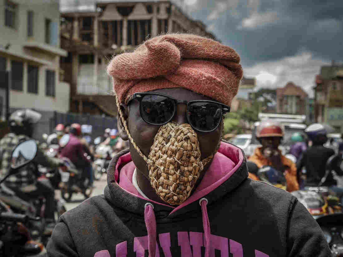 PHOTOS: The Masks Of Congo Are Worn To Protect, To Protest —
And To Strike A Pose 1