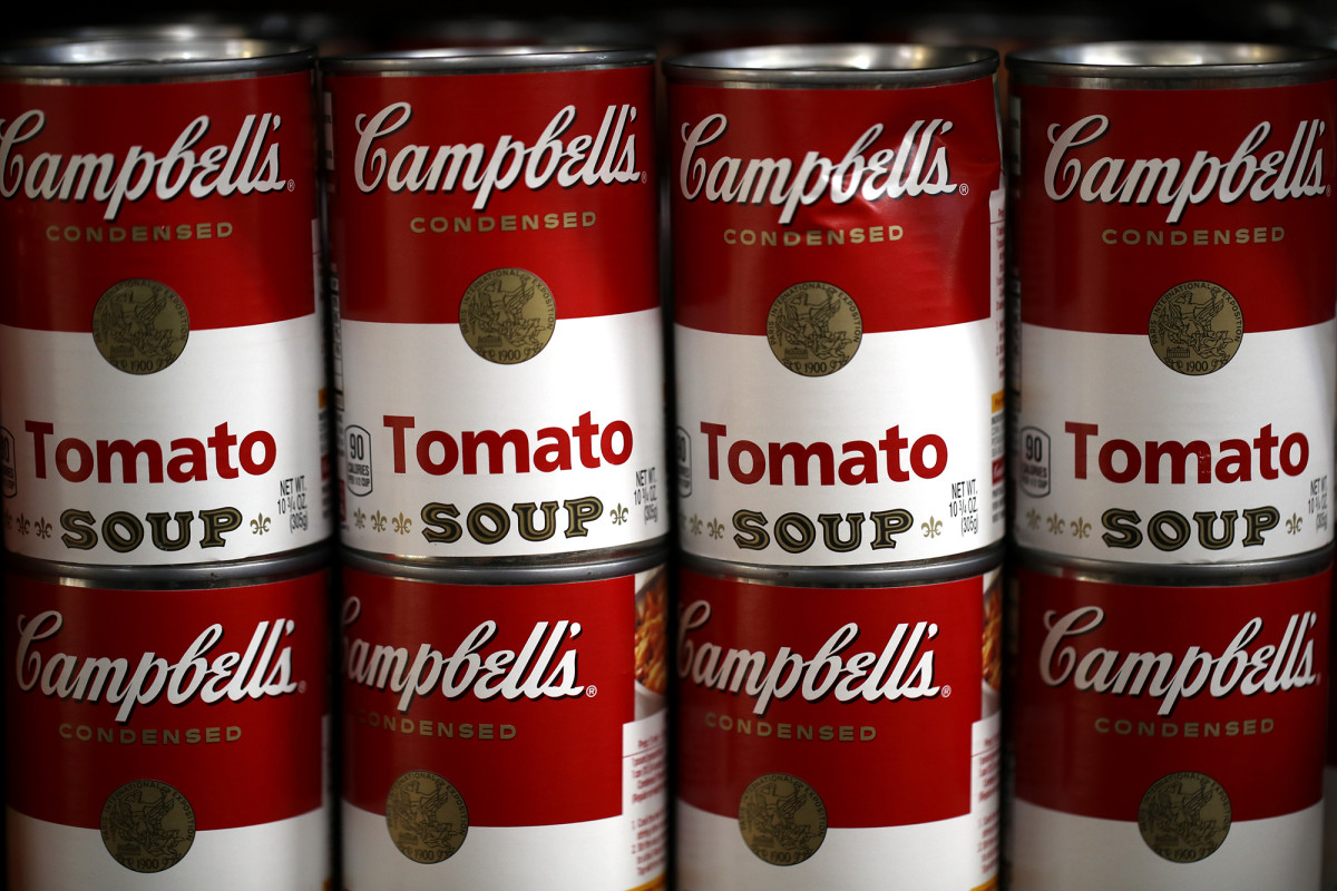 Campbell Soup sales surge on coronavirus stockpiling, but
stock dives 1