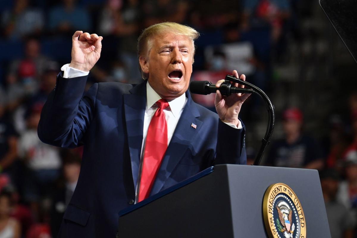 More Trump rally staffers have coronavirus, campaign
says 1