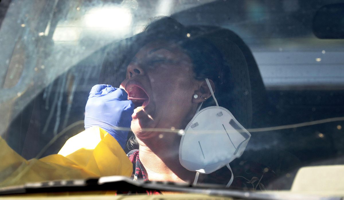 Arizona COVID-19 cases rise by over 3K for 4th day in
week 1