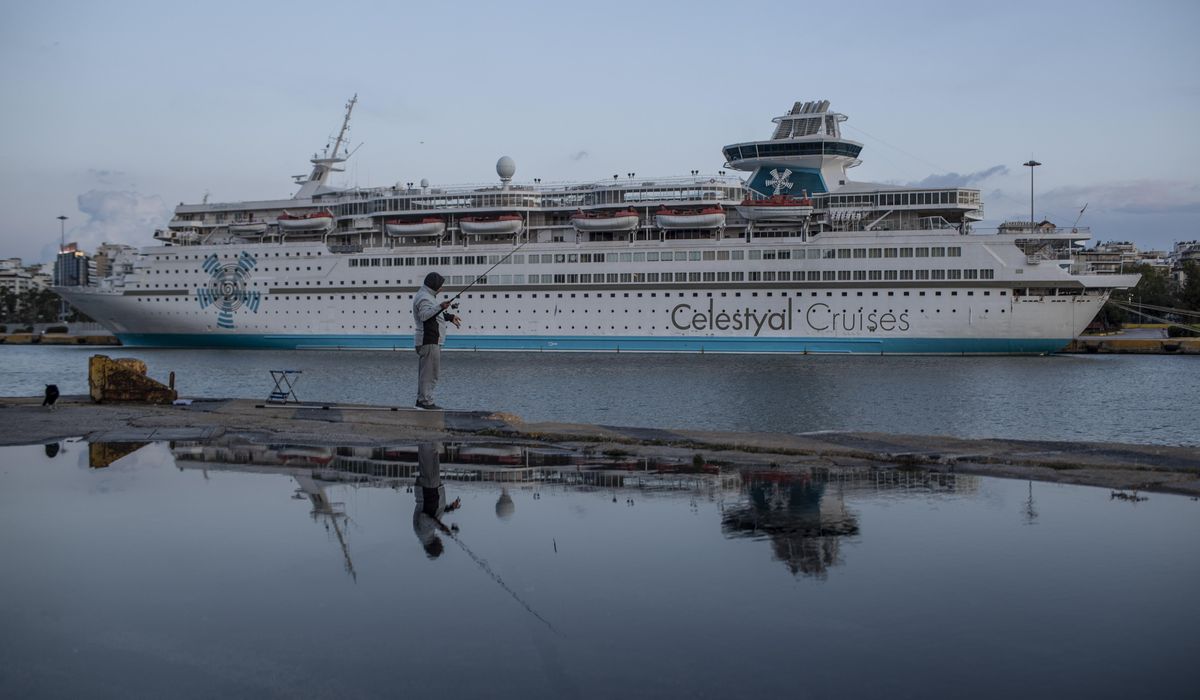 Coronavirus strands merchant ship crews at sea for
months 1