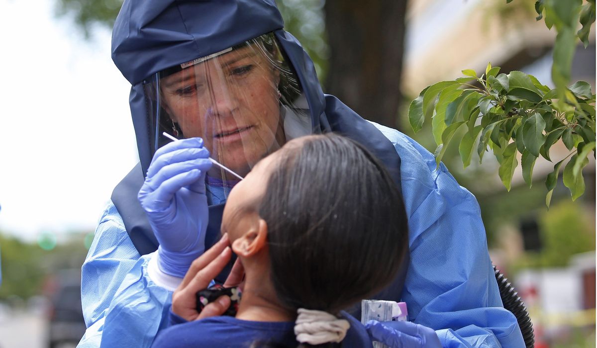 Utah state epidemiologist warns of dangerous COVID-19
spread 1