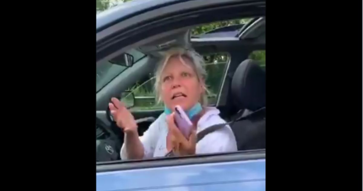 Video Captures Crazed BLM Protester Scream at Drivers,
Things Get Scary for 1 Woman 1