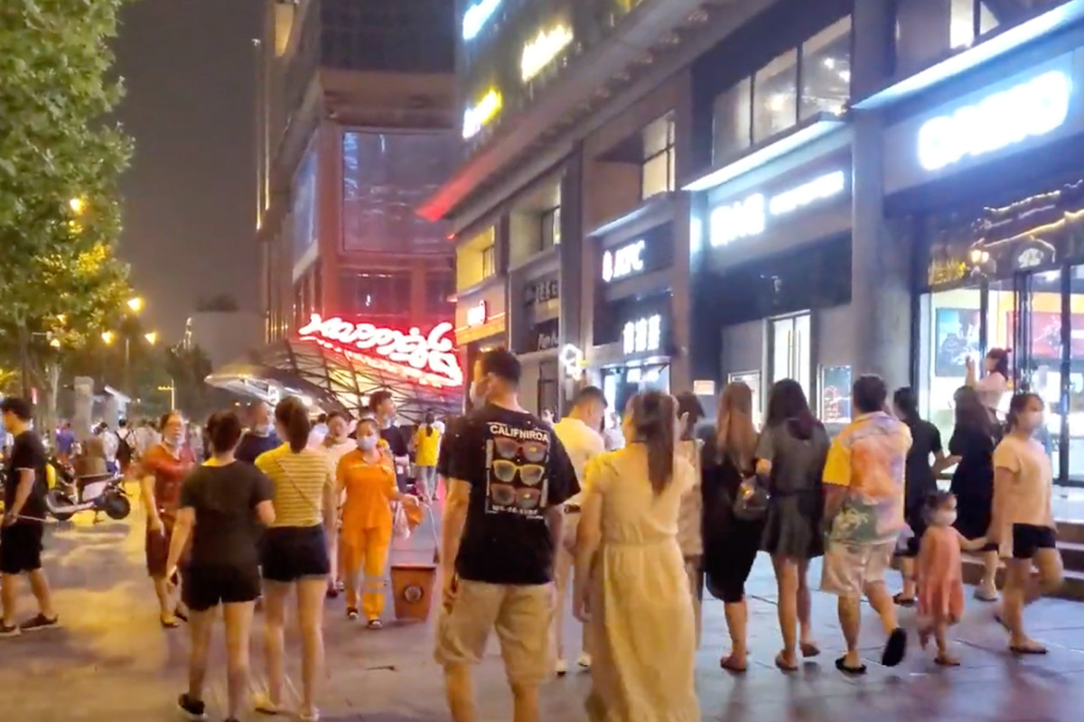 Life returns to normal in coronavirus epicenter of
Wuhan 1