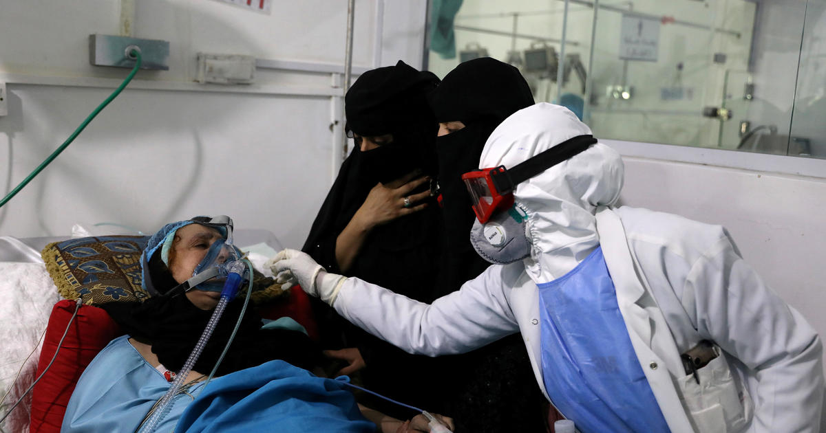 WHO reports biggest one-day rise in coronavirus
cases 1
