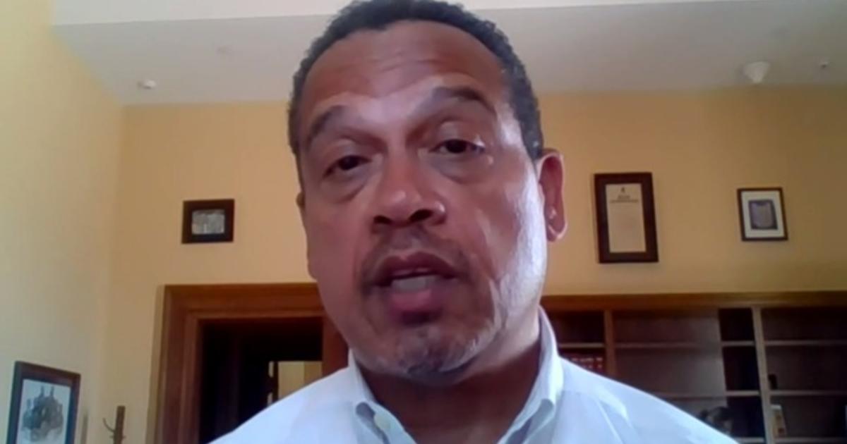 Keith Ellison, lead prosecutor in George Floyd case:
"Injustice has been a hallmark of our criminal justice
system" 1 Keith Ellison, lead prosecutor in George Floyd case:
"Injustice has been a hallmark of our criminal justice
system" 1