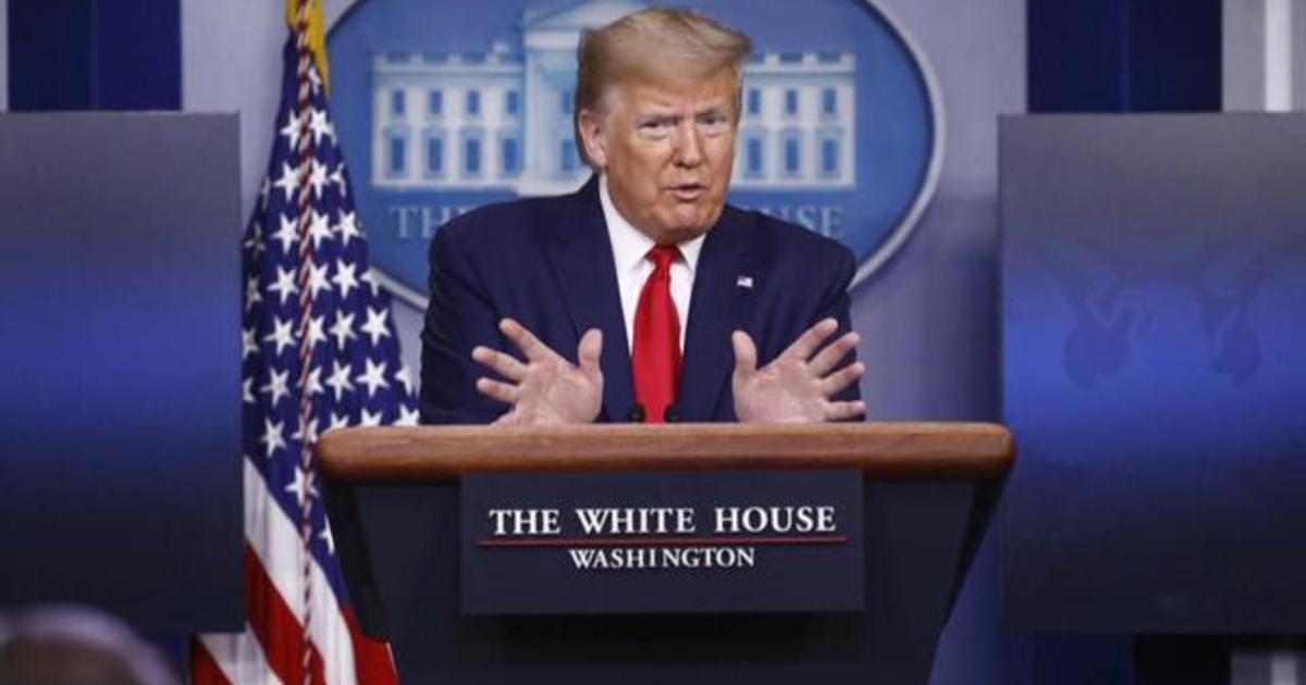 Trump pushes for schools to reopen as coronavirus deaths top
135,000 1