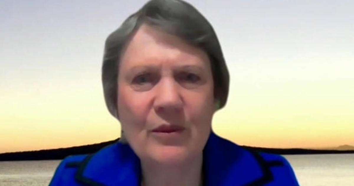 Former Prime Minister of New Zealand to co-chair panel
reviewing WHO’s coronavirus response 1