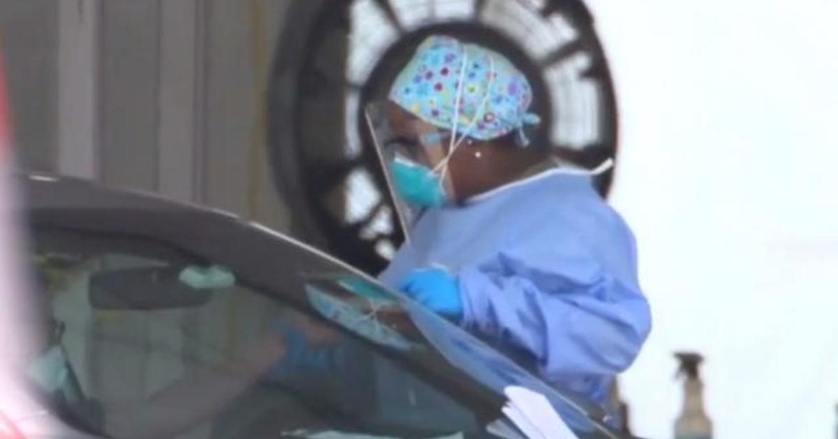 Florida emerges as coronavirus epicenter as thousands pack
testing sites 1