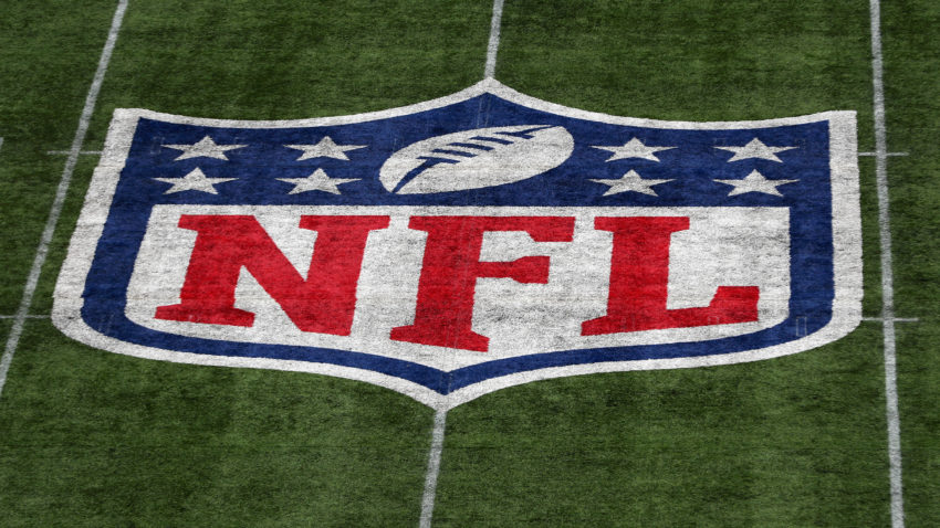 NFL will test for COVID-19 on game days, has no bubble
plans 1